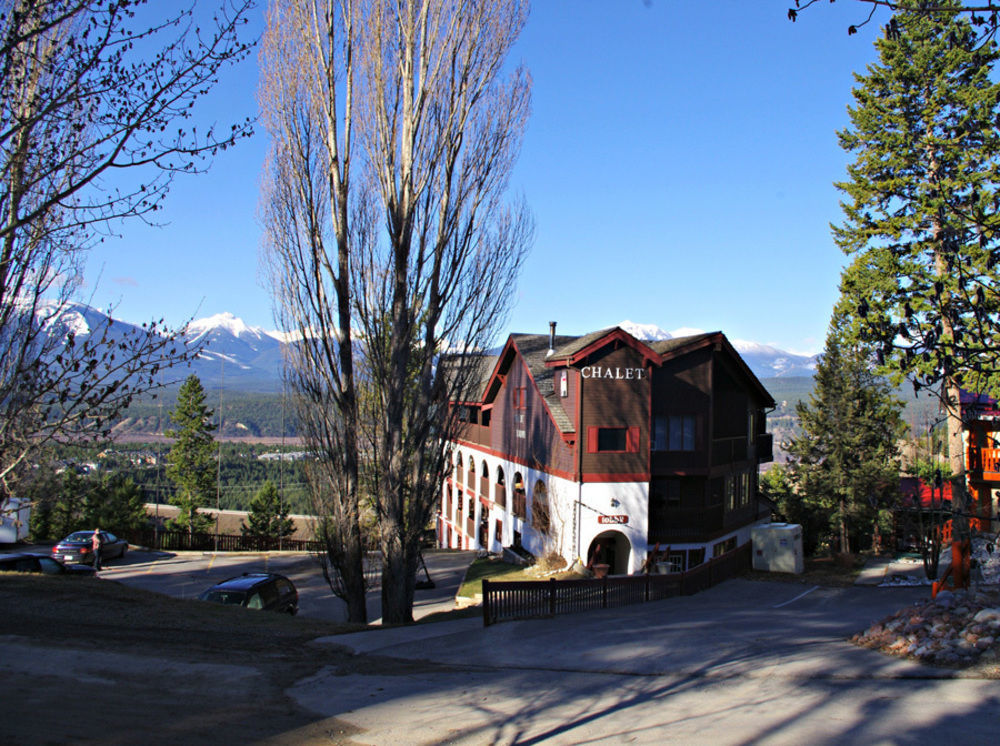 Radium Chalet Radium Hot Springs Extérieur photo